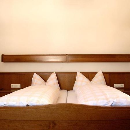 Gastehaus Daum Guest House ฟือเกน ภายนอก รูปภาพ
