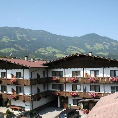 Gastehaus Daum Guest House ฟือเกน ภายนอก รูปภาพ